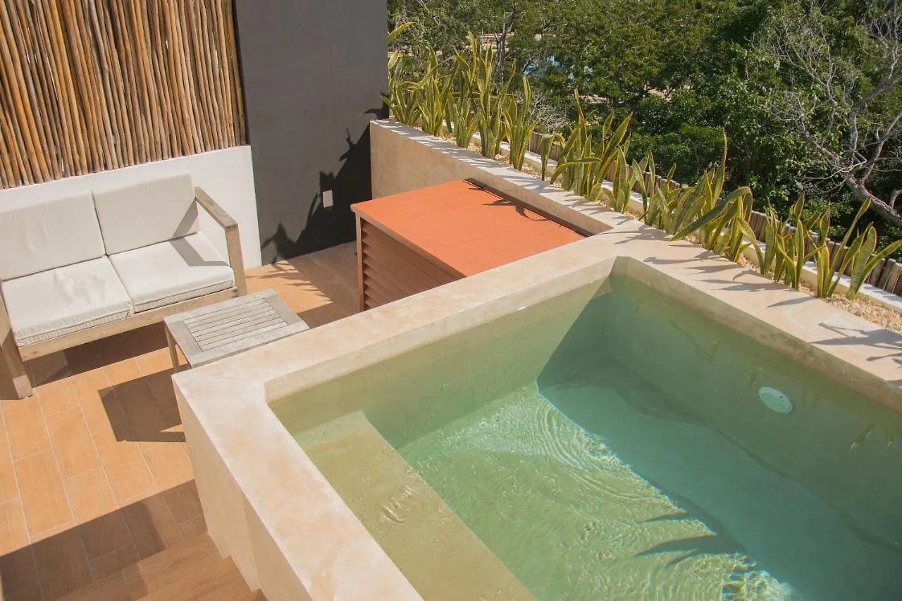 Amira Residence Tulum Pueblo Aparthotel